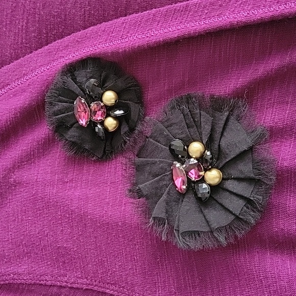 Vera Wang cardigan w/brooches - Picture 4 of 7